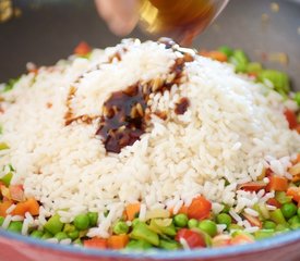 Chinese Fried Rice with Bell Pepper, Peas and Carrots