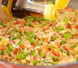 Chinese Fried Rice with Bell Pepper, Peas and Carrots