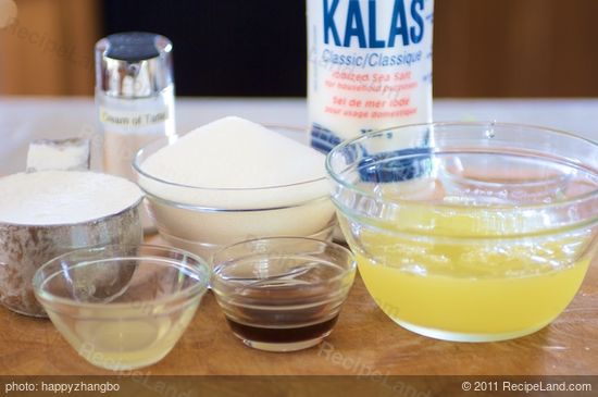 The ingredients you need to make this light and fluffy angel food cake.