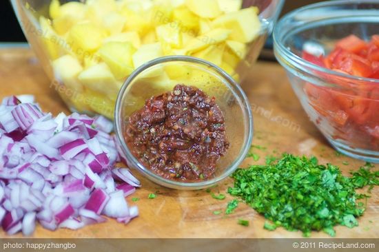 Here we have all the ingredients and ready to mix them all up.