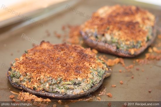 Broil the mushrooms, until the crumbs are golden brown, about 2 minutes.