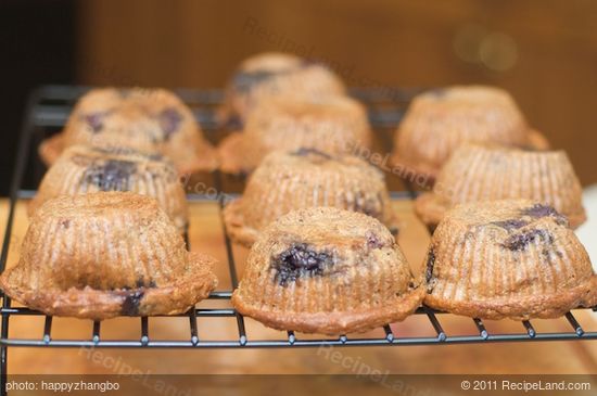 Cool the muffins or bread in the pan on a wire rack for about 10 minutes, transfer them onto the wire rack to cool completely.