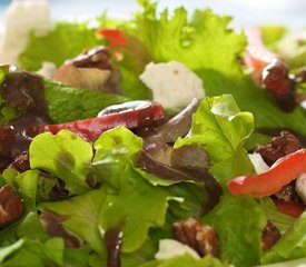 Mixed Green Salad with Honey Pecans, Goat Cheese and Balsamic Vinaigrette