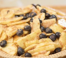 Apple Blueberry Crumble Pie