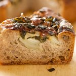 Chunks of onions, browned cheese, crispy sage leaves and olive oil give it tons of flavors!