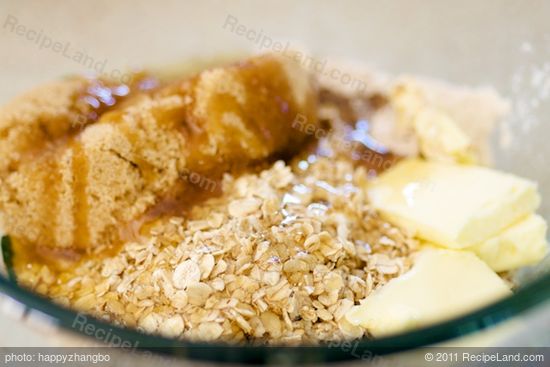 Add all the streusel ingredients into a medium bowl.