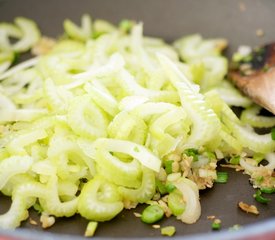 Korean Seasoned Vegetables and Noodles with Spicy Sauce