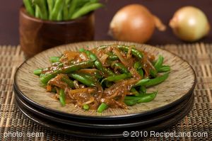 Green Beans in Spicy Miso Sauce