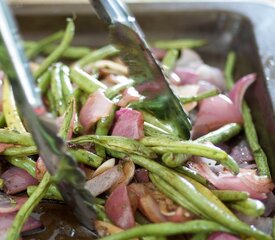 Balsamic Roasted Green Beans, Red Onion and Toasted Walnuts