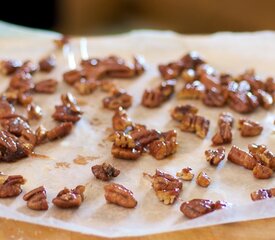 Skillet Green Beans with Toasted Butter-Maple Pecans