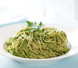 Arugula, Parsley and Ricotta Pesto with Pasta