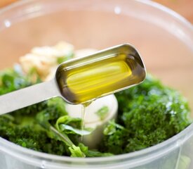 Arugula, Parsley and Ricotta Pesto with Pasta