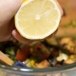 Squeeze some fresh lemon juice. Mix well.
