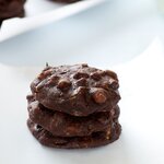Just like the name, brownie like cookies :)