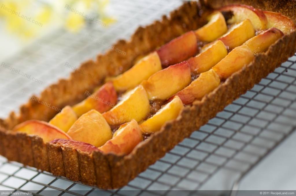 make fresh peach tart
