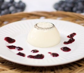 Pannacotta with Blueberry Coulis