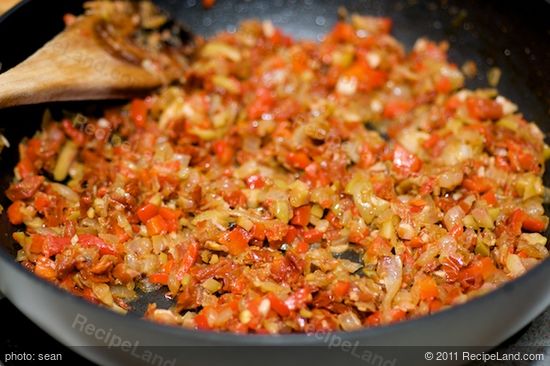 Give it a good stir until well mixed, season with some freshly ground black pepper.