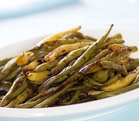 Parmesan, Paprika, and Herbs Roasted Green Beans