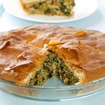 Flakey phyllo crust and flavorful filling!