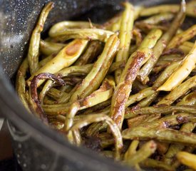 Parmesan, Paprika, and Herbs Roasted Green Beans