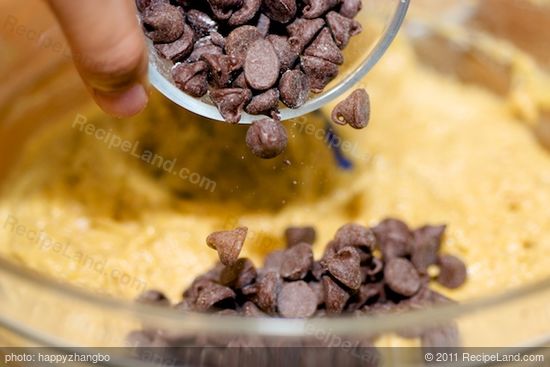 Stir in the chocolate chips