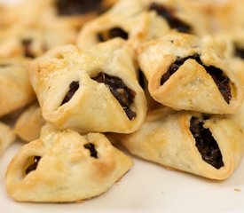 Sun-dried Tomato, Mushroom and Parmesan Puff Pockets