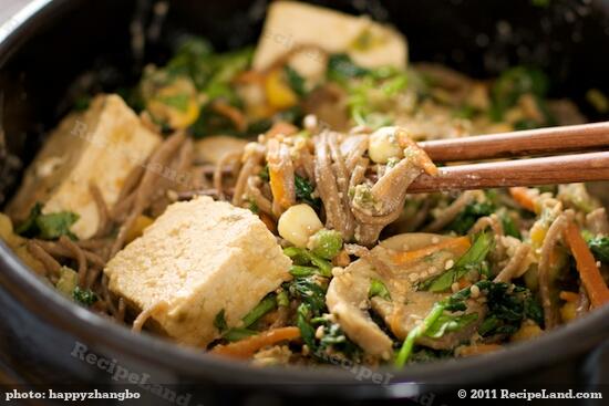 Put the stew into the serving bowls and time to enjoy!