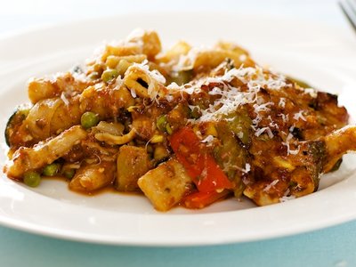 Cheesy Baked Whole Wheat Penne with Roasted Fresh Vegetables