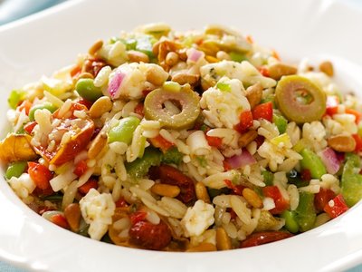 Orzo and Bell Pepper Salad with Edamame, Olives and Feta