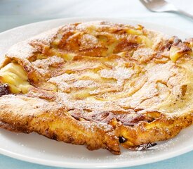 Apfelpfannkuchen (German Apple Pancakes)