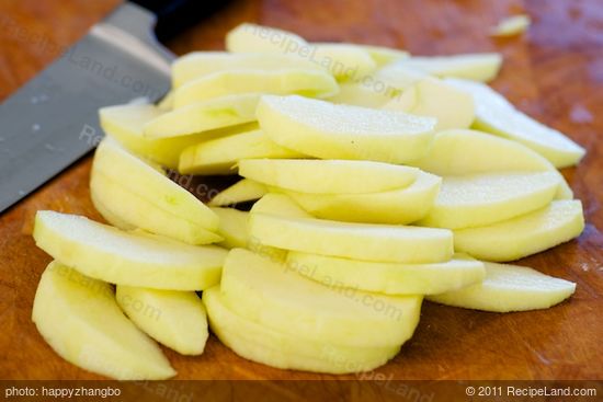 Slice into 1/2-inch slices.