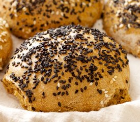 Spiced Sweet Potato Dinner Rolls