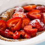 Baked German Pancakes with Fresh Strawberries