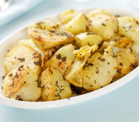 Crispy Sage Roasted Potatoes