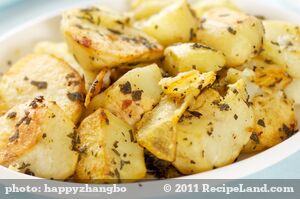 Crispy Sage Roasted Potatoes