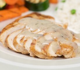 Grilled Chicken with Creamy Herb Sauce