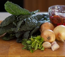 Spinach, Sun-Dried Tomato, and Parmesan Rolls