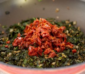 Spinach, Sun-Dried Tomato, and Parmesan Rolls