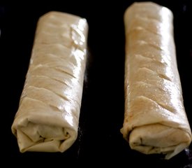 Spinach, Sun-Dried Tomato, and Parmesan Rolls