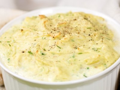 Brie Baked Mashed Potatoes