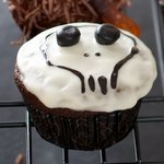 Halloween Chocolate Surprise Cupcakes