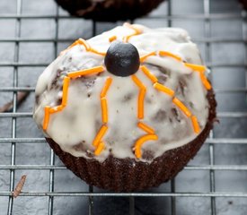 Halloween Chocolate Surprise Cupcakes