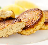 Best Salmon Cakes