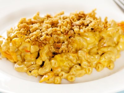 Stove-Top Macaroni and Cheese with Roasted Tomatoes