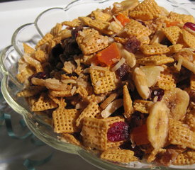 Ginger-Honey Crunch Snack Mix