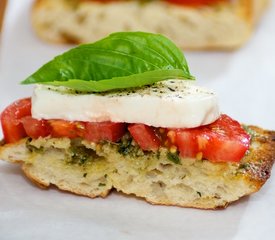 Open-Faced Sandwich with Tomato, Mozzarella and Basil