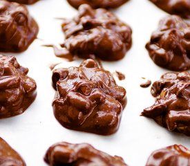 Easy Peanut Clusters