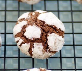 Chocolate Crinkle Cookies