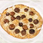 Cheesy Mushroom Pizza