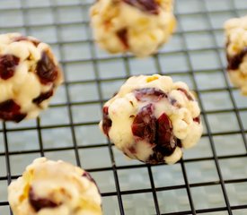 Cranberry and Ginger Christmas Popcorn Balls 